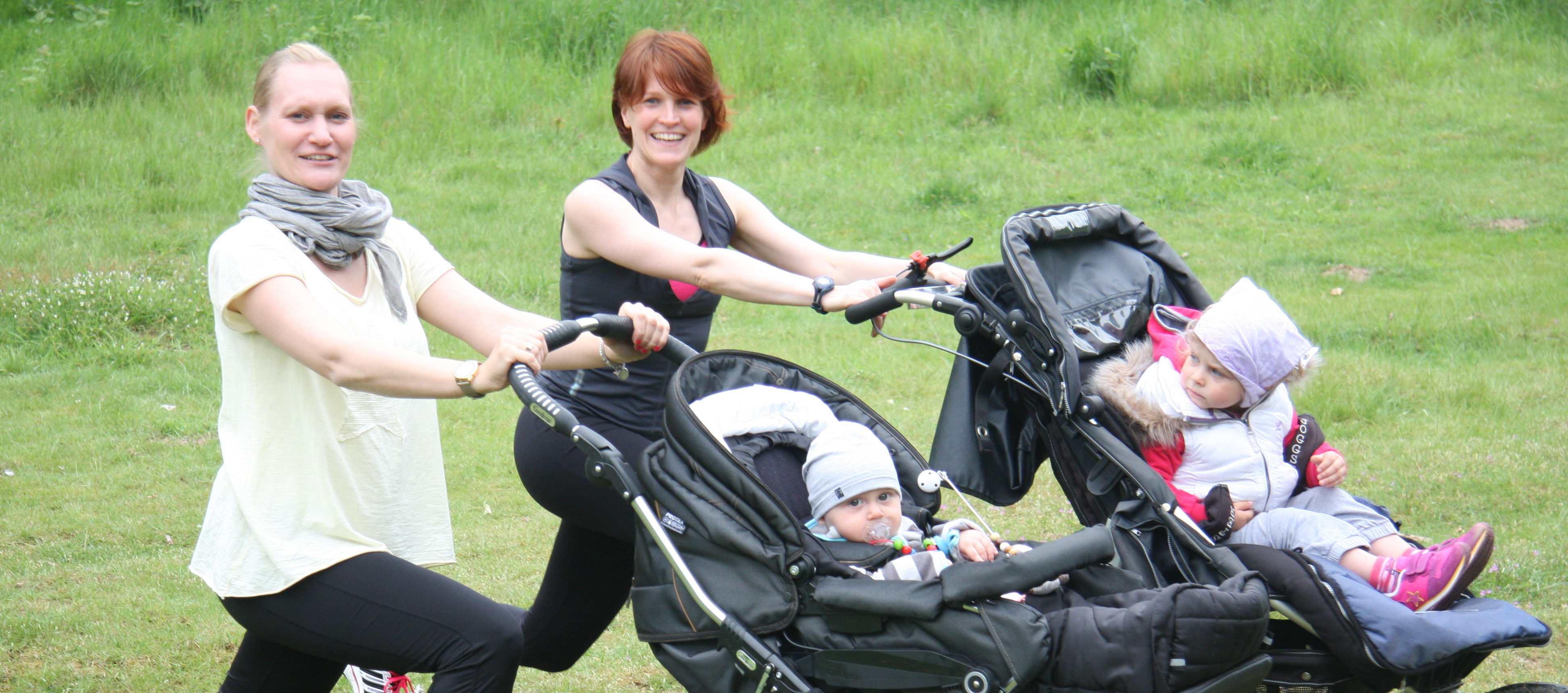 Sportliches Mama-Baby-Fit Outdoor für fitte Mütter mit Babys und Buggy